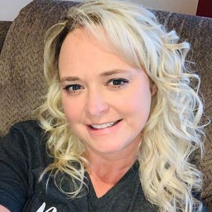 Meet your Posher, Kelli